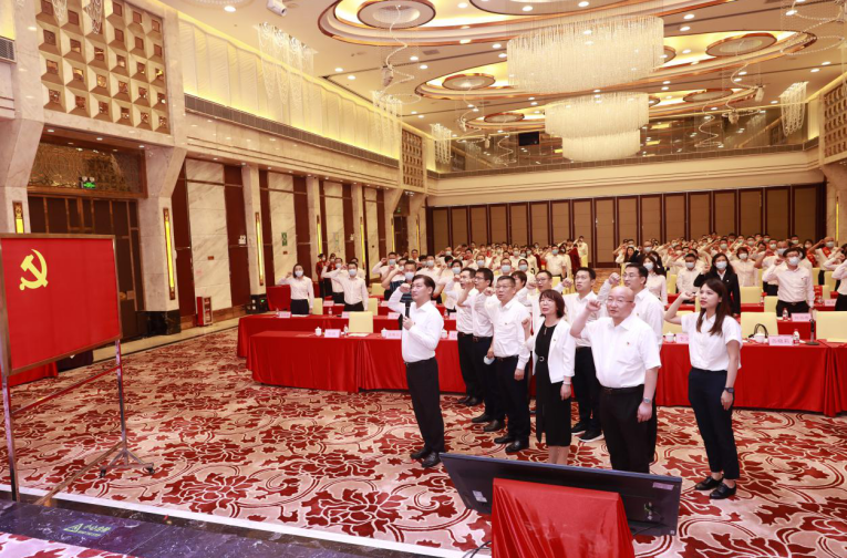 不忘来时路 奋进再出发 | 广州酒家集团党委隆重召开学习贯彻省第十三次党代会精神暨“七一”表彰大会